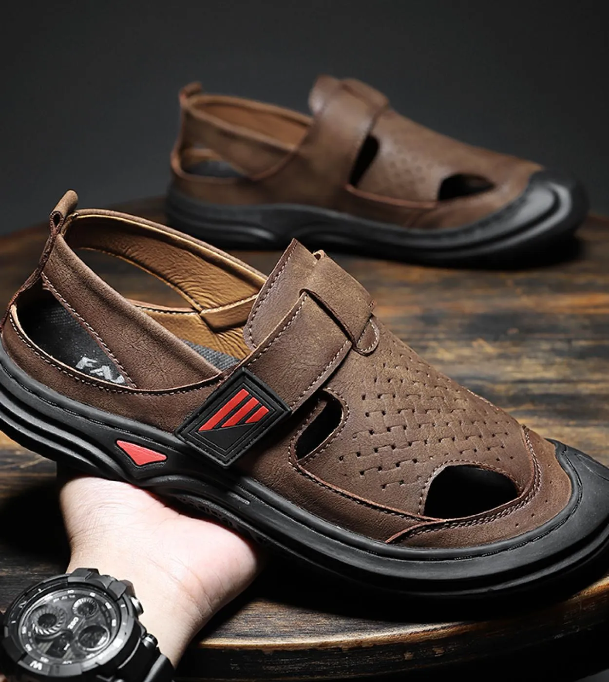 High-Quality Handmade Genuine Leather Men's Beach Sandals Roman Sandals Slippers Men's Shoes
